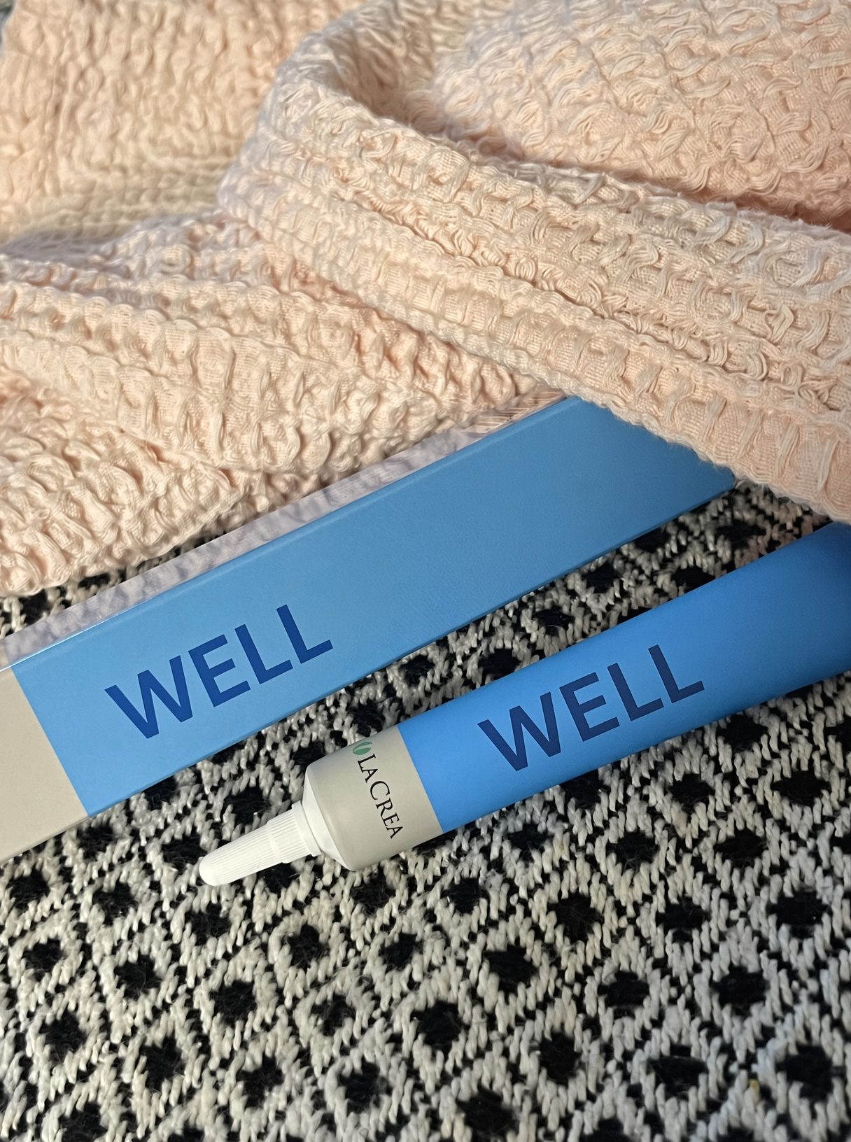 Две опаковки WELL